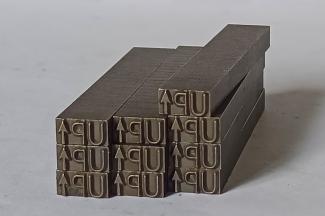 Bajo estrés de mano