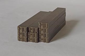 Fuente de acero de bajo estrés